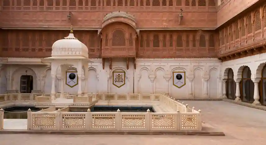 Fort and Palaces Tour of Rajasthan